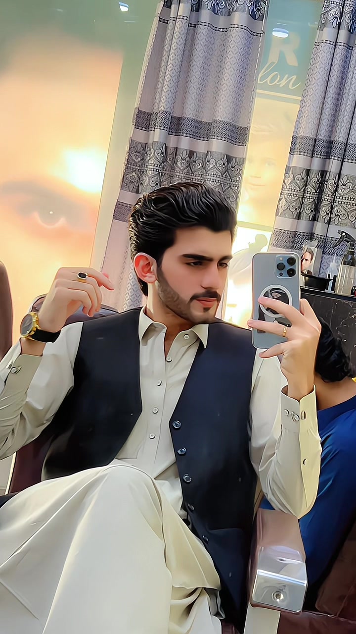 @AK MALIK💥