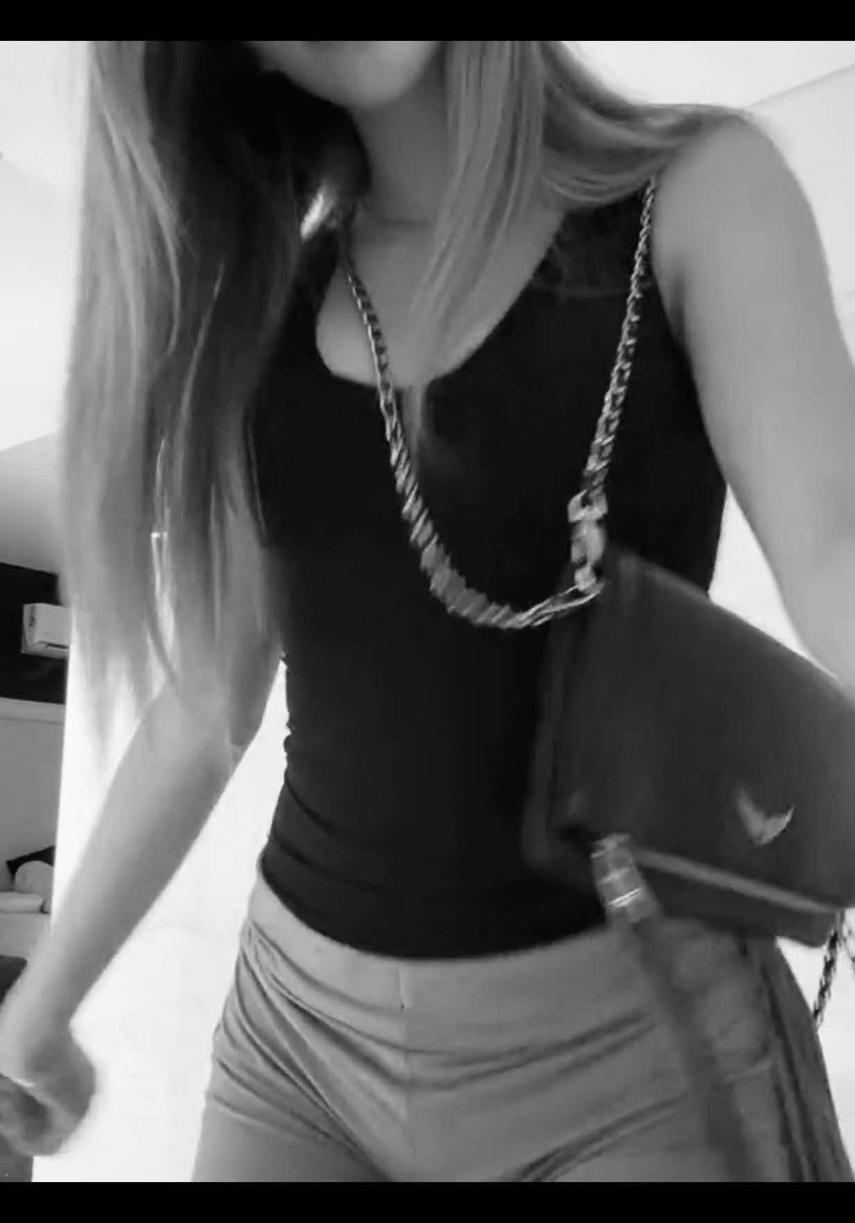 @almiivacc ⋆𖤐
