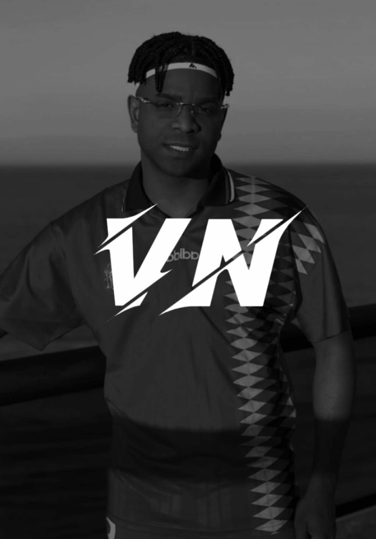 @️v’