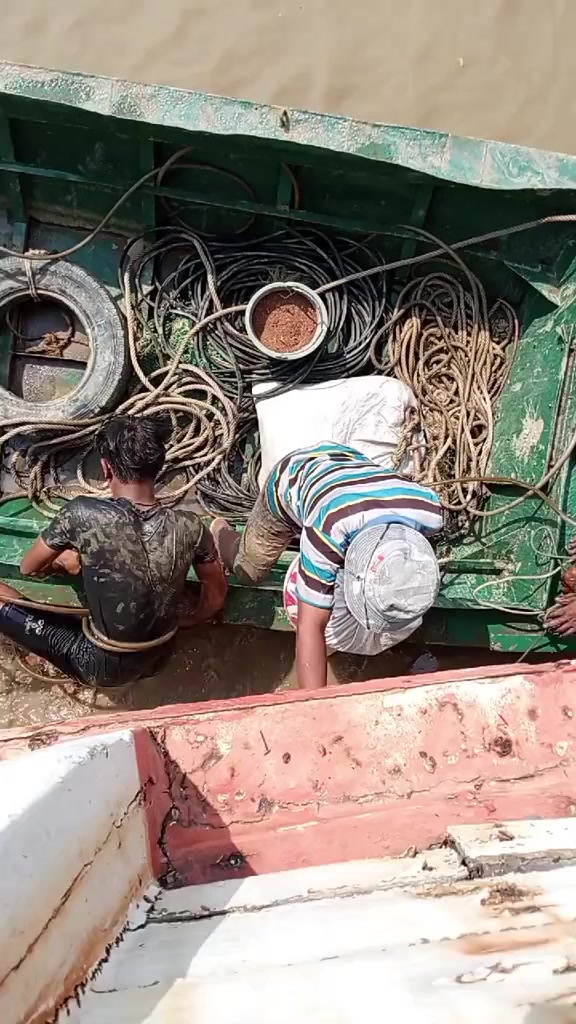 @ရေငုတ်သားများ09695350107