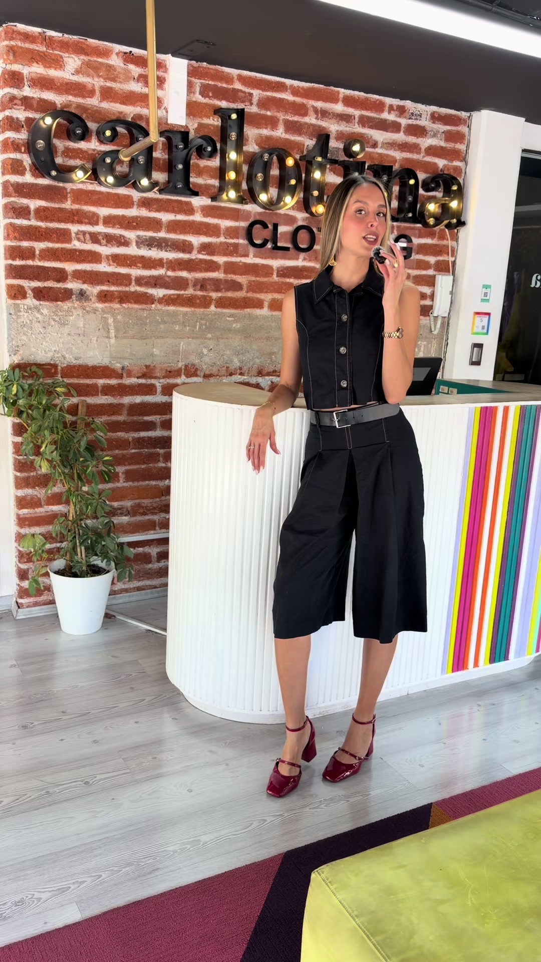 @Carlotinaclothing