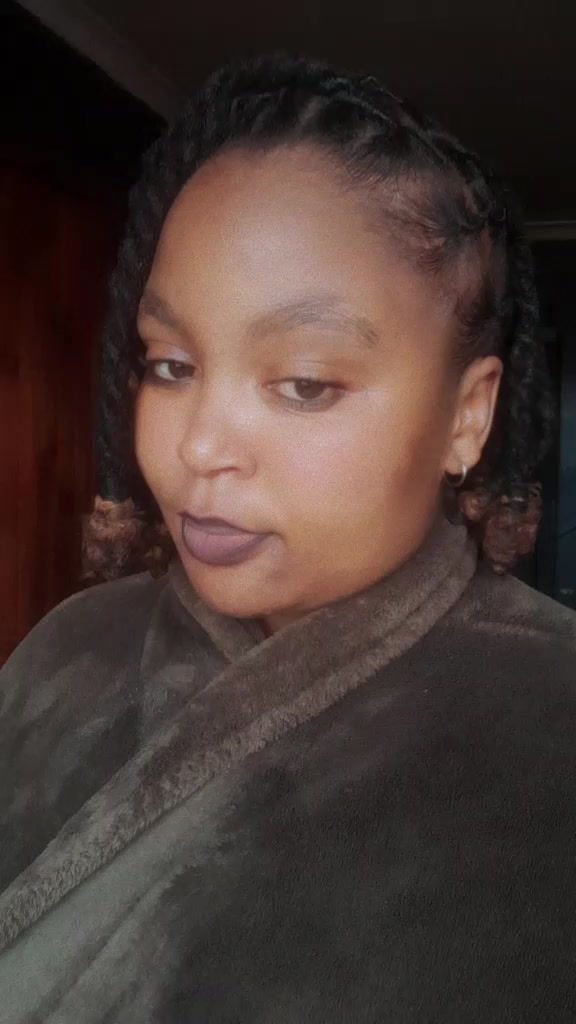 @Queen Zeeh Mamkhuma
