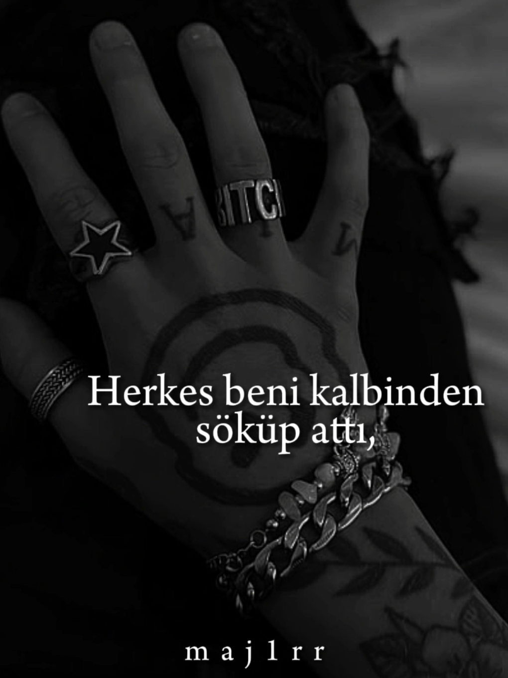 @&bull; 𝑀 𝐸 𝑀 𝑀 𝐸 𝐷 𝑂 𝑉
