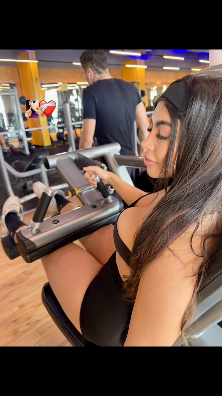 @Isitaa