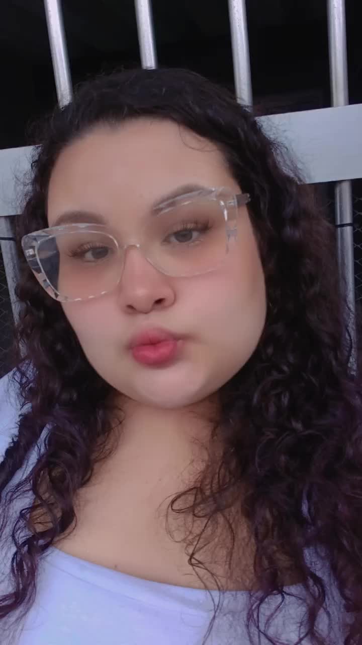 @Emily Sayuri 🦋