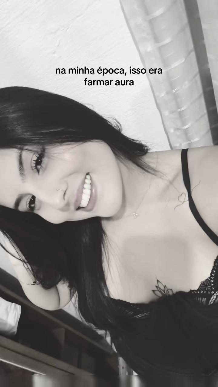 @alinemwndes
