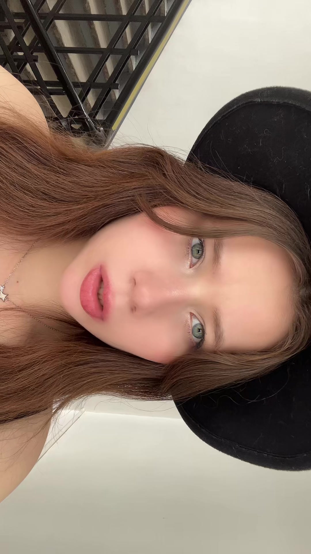 @amina.ugay