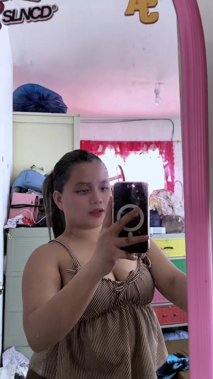 @shayna mae