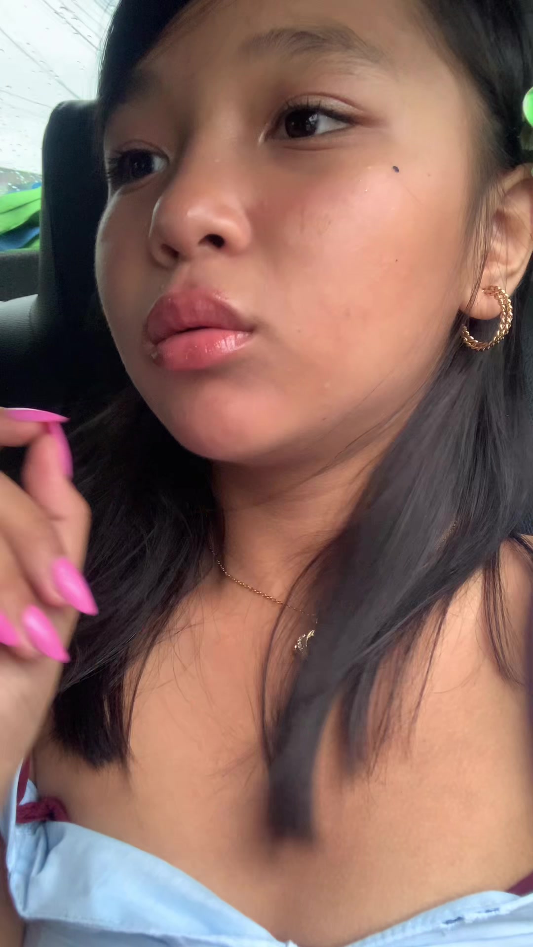 @blonfeiona0