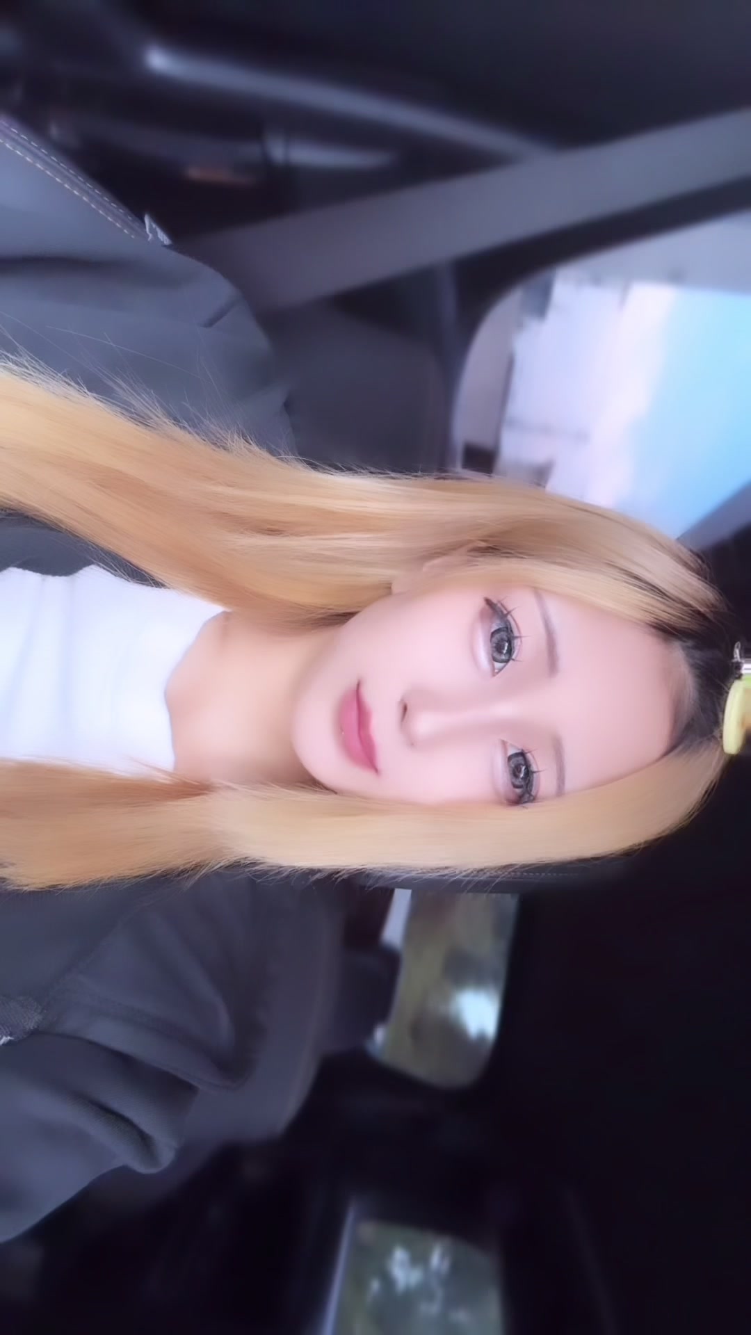@ﾕ ｱ