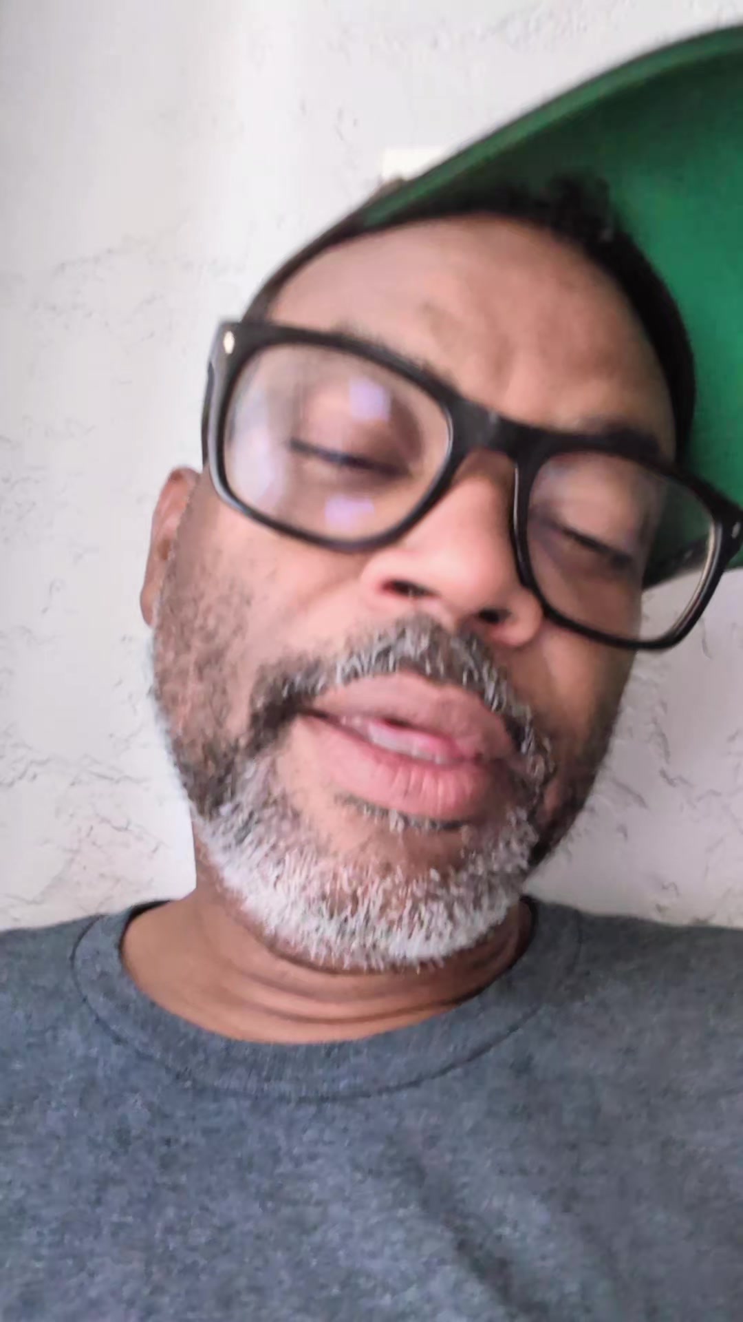 @Jowahorncomedy