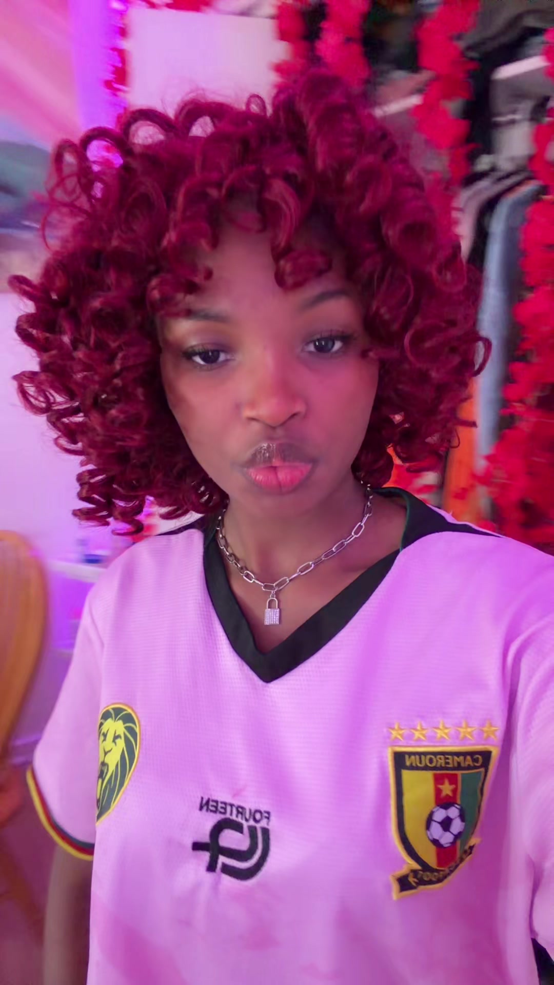 @𝐋𝐲🥀