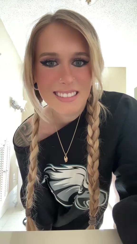 @Alexis XJ
