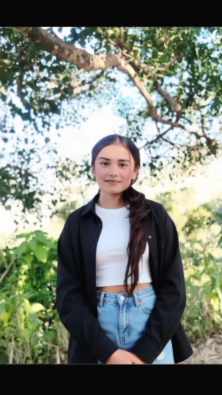 @shristi karki 000 🥰🥰🥰😘😘