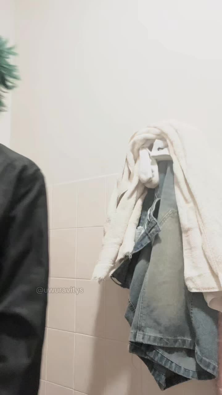 @ғʟᴏᴀᴛʏ