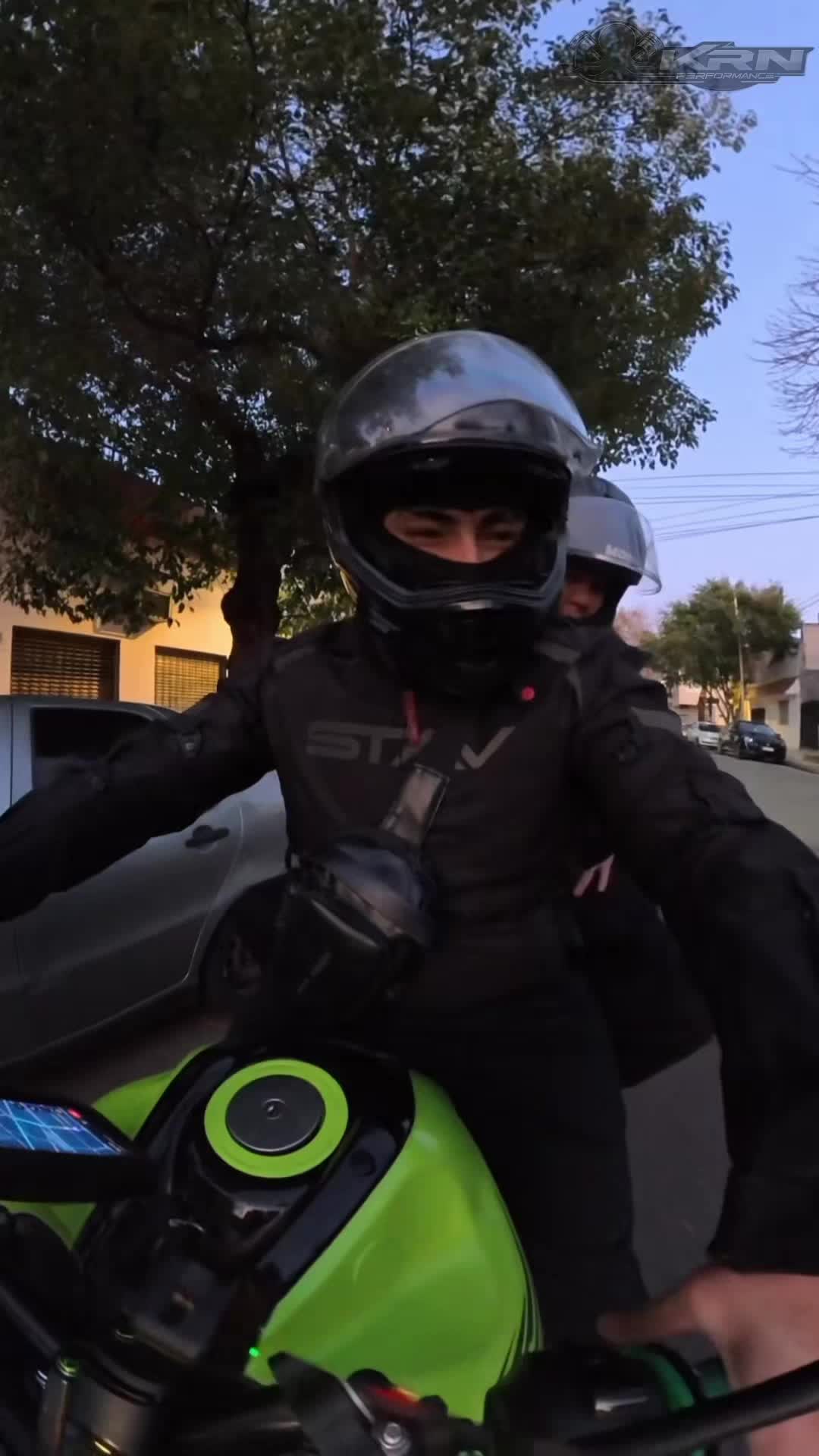 @lauti_motovlog