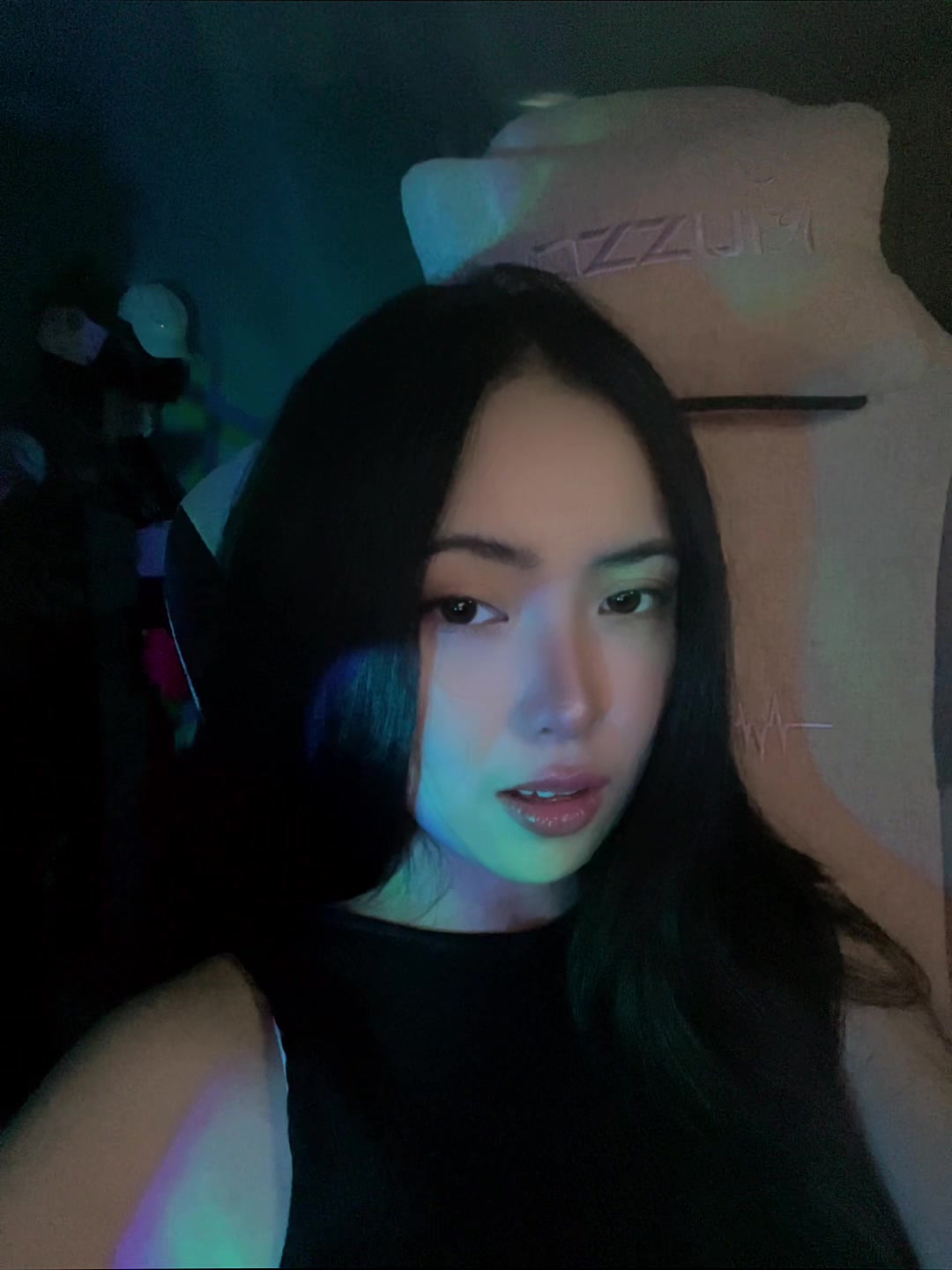 @๐๐ฆ๐.