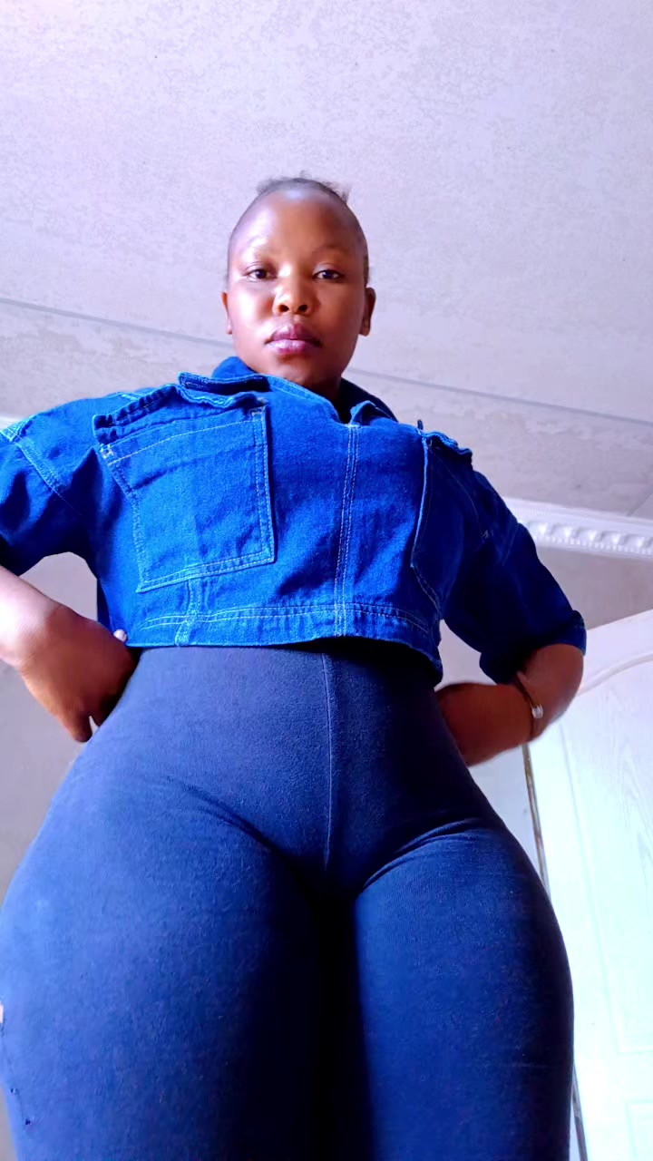 @Nikiwe.
