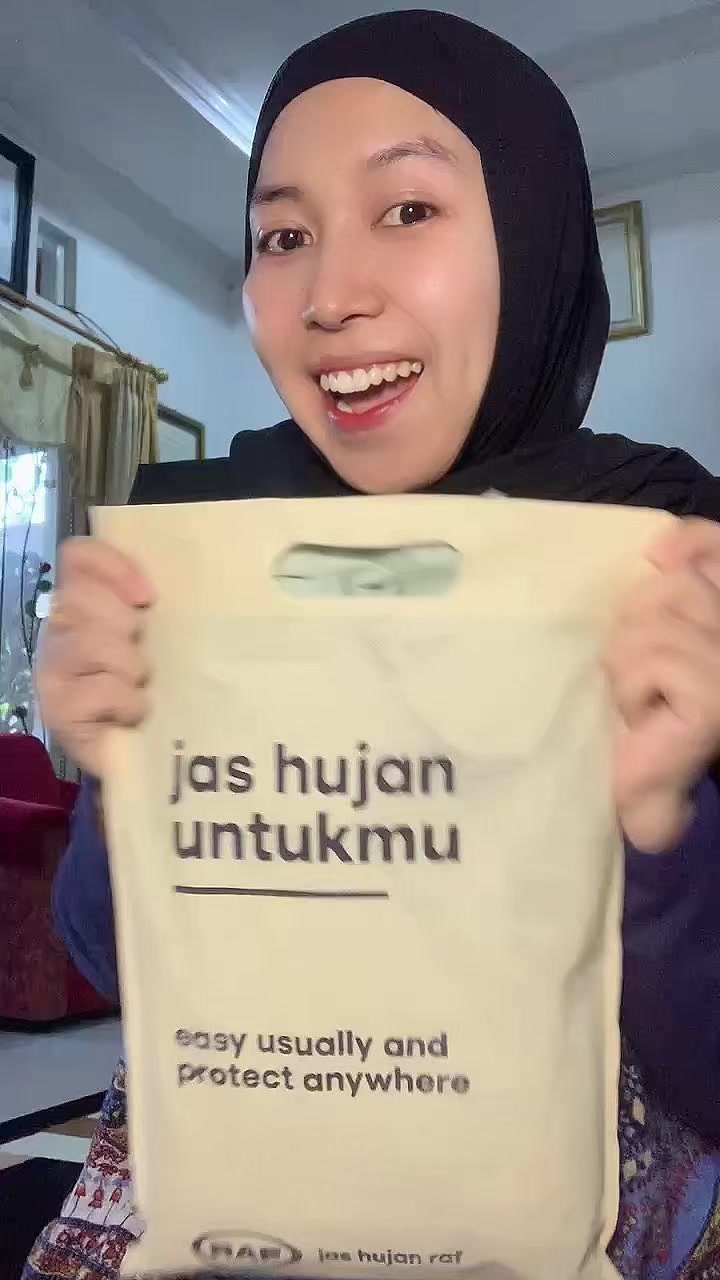 @Dilaelnyasatu
