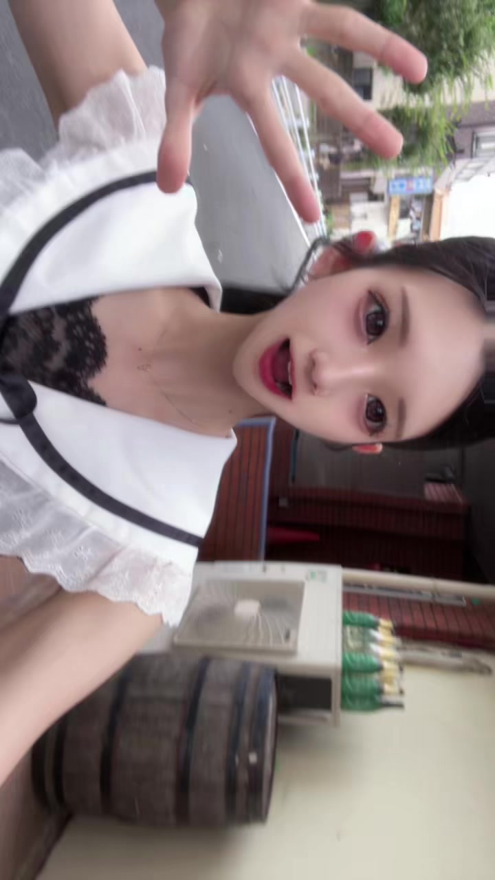 @里緒︎
