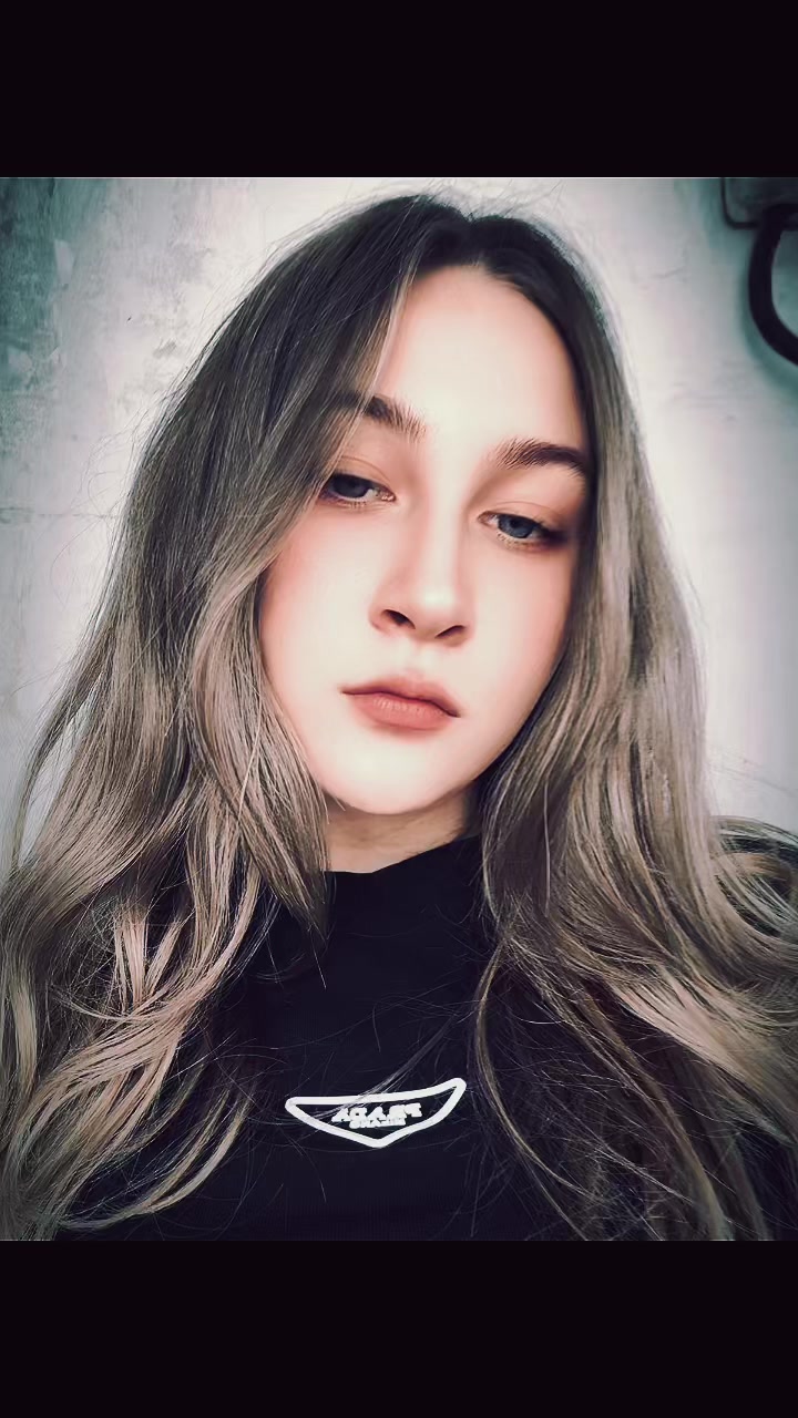 @Повод для твоей улыбки ❤