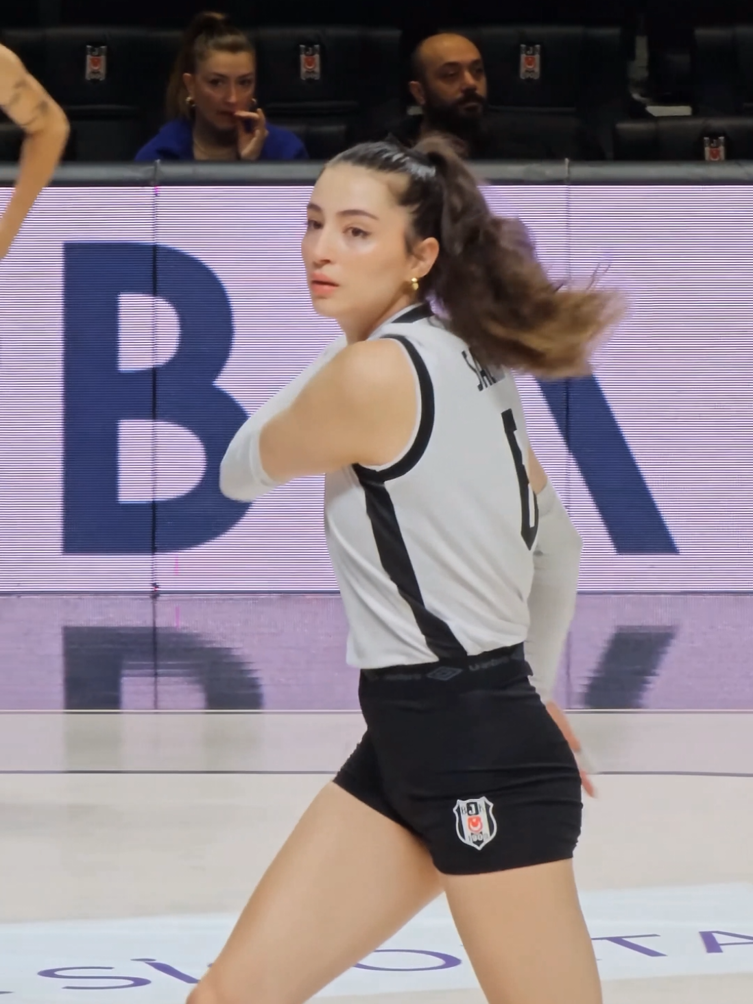 @Women Sport Vibes