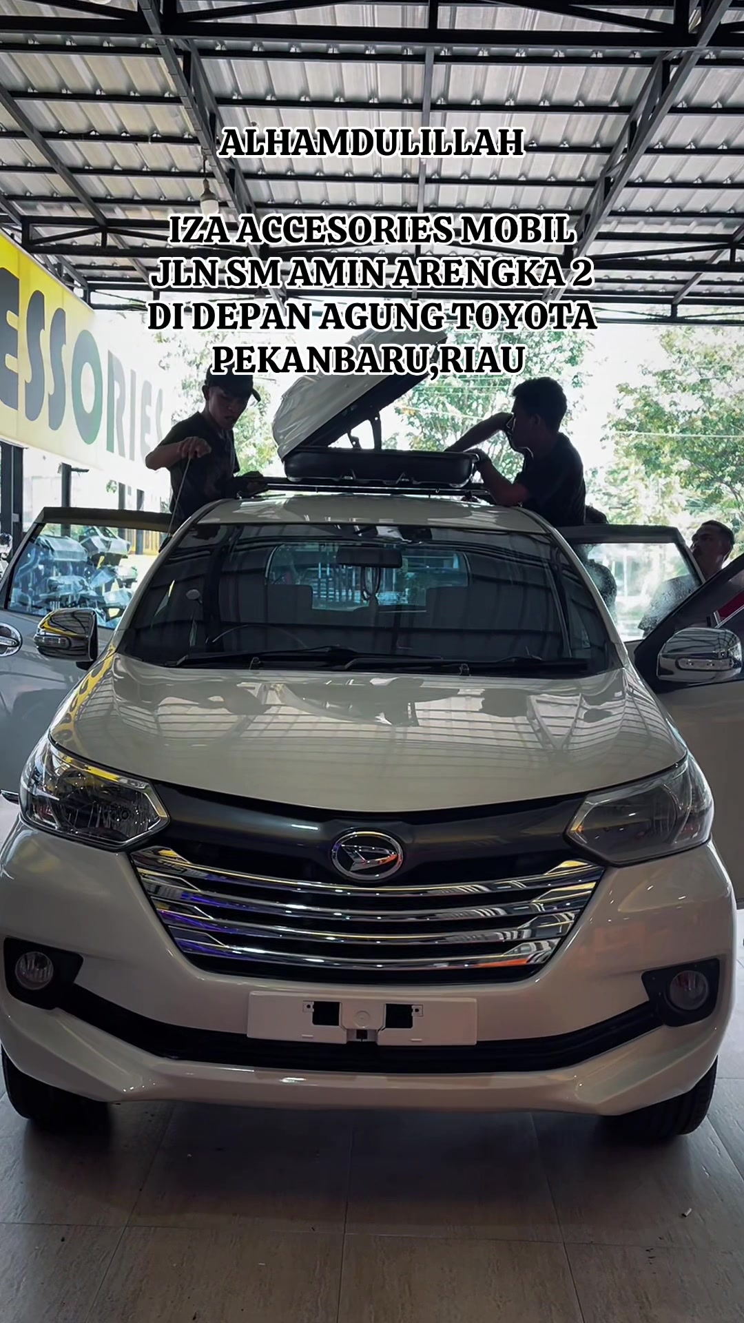 @Iza Accesories Mobil
