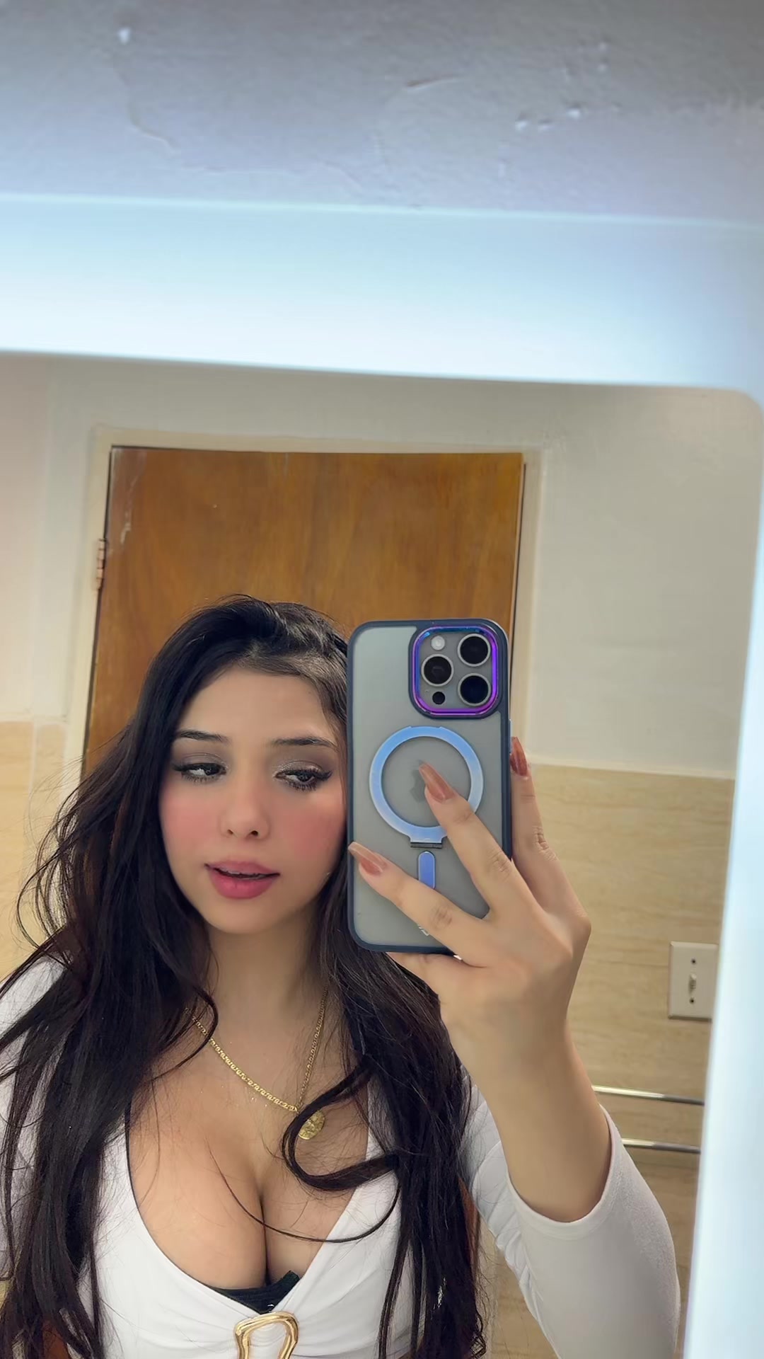 @Nicky🍒