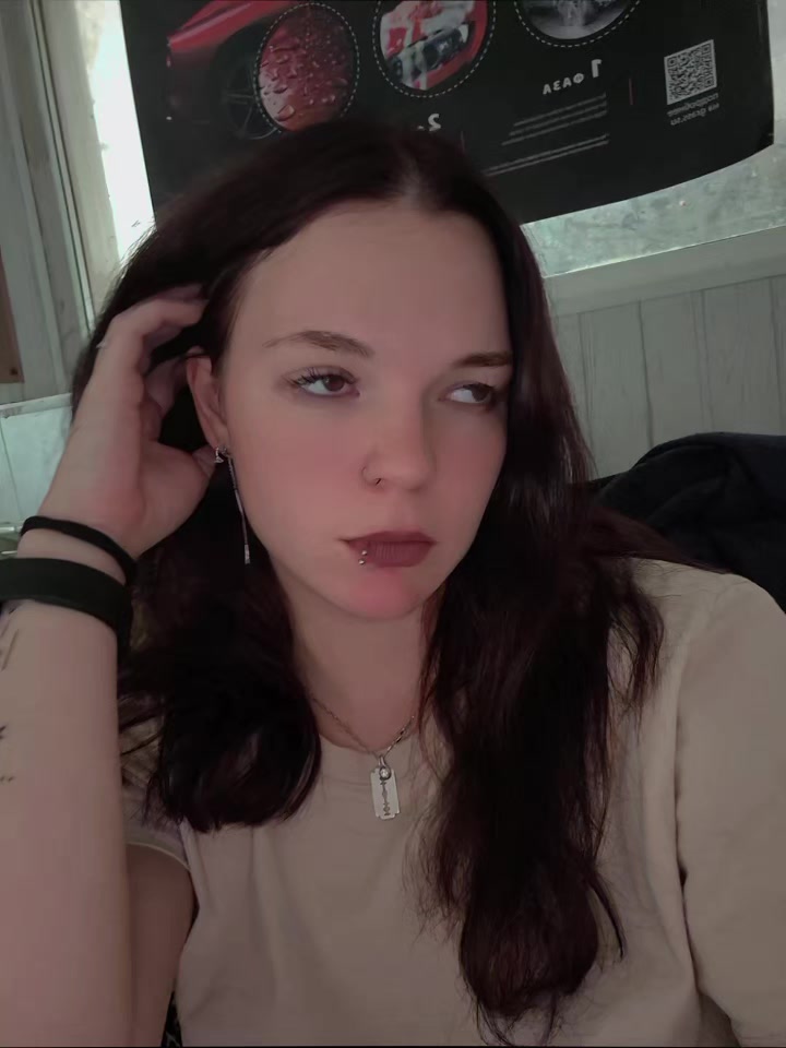 @Elisavetæ