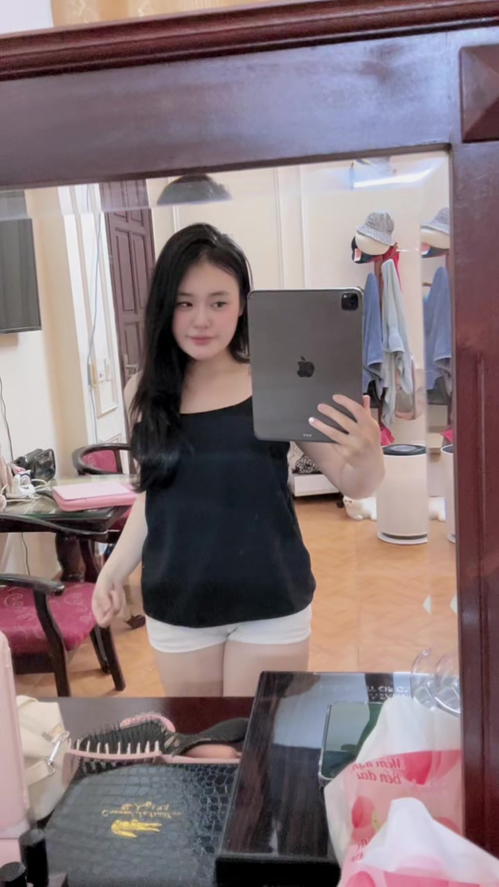 @Tôn Nhật Linh
