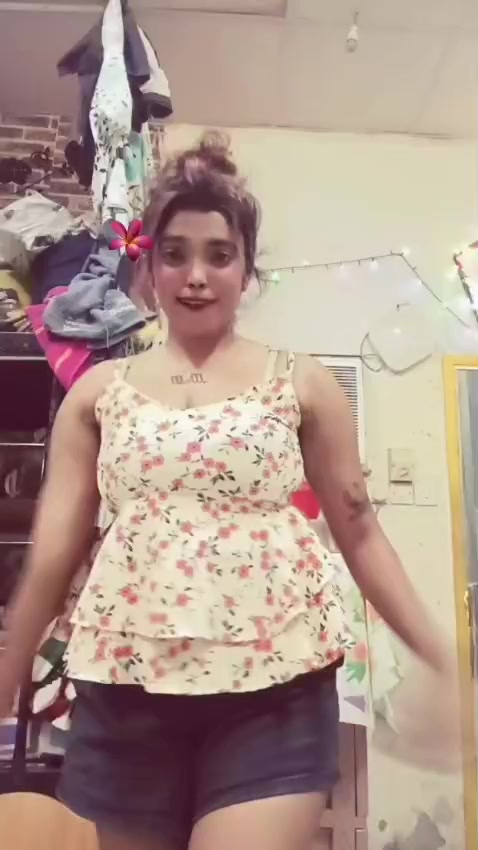 @𝗜𝘀𝗵𝗮𝗻𝗶 إيشاني🤍🦄🇱🇰