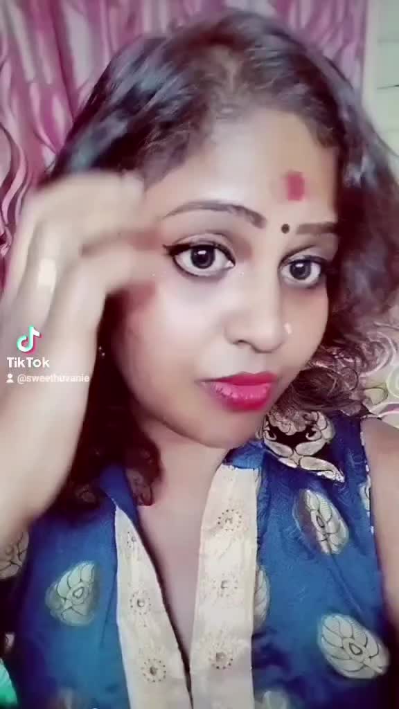 @SweethuVanie