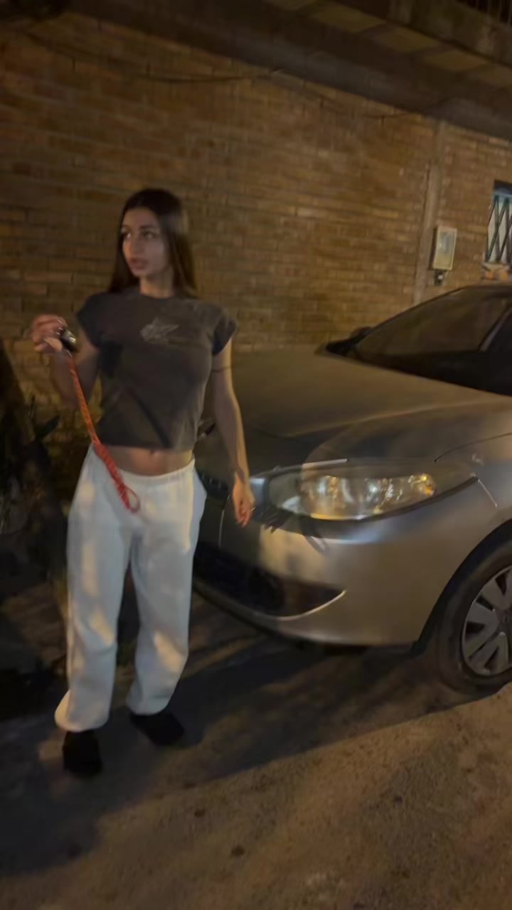@Gabriela