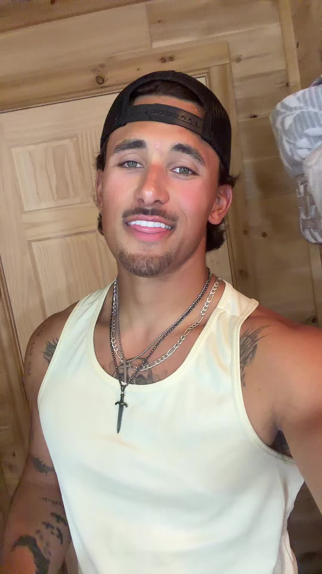 @beauweldon2