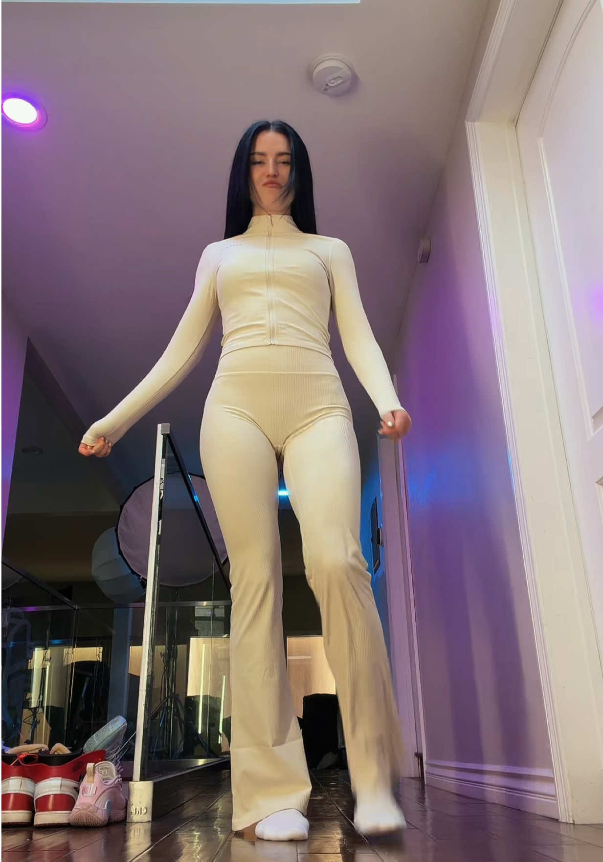 @Imzavali