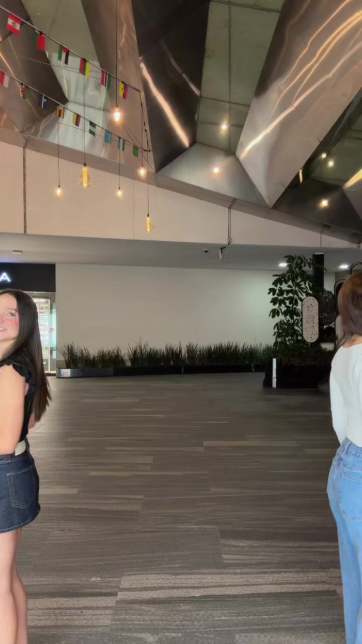 @Zaira