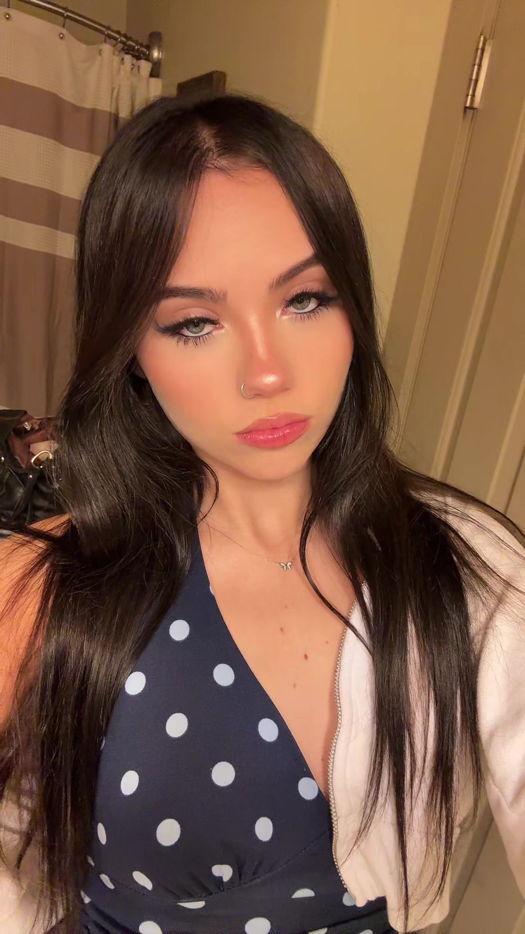 @Ella