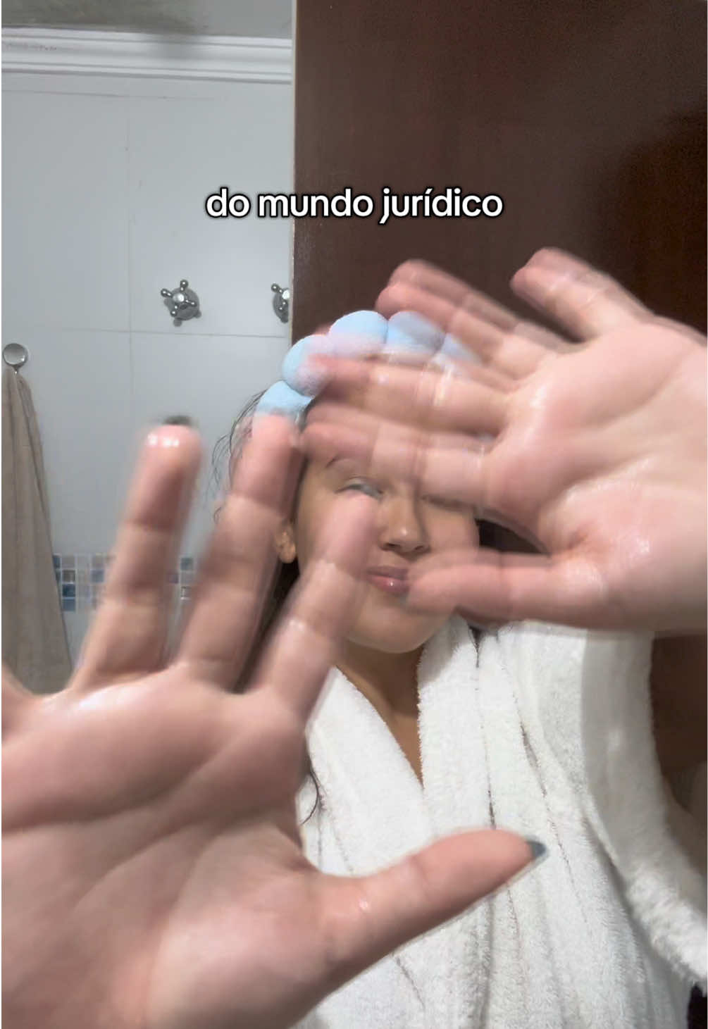 @ANNE BITTENCOURT | DIREITO