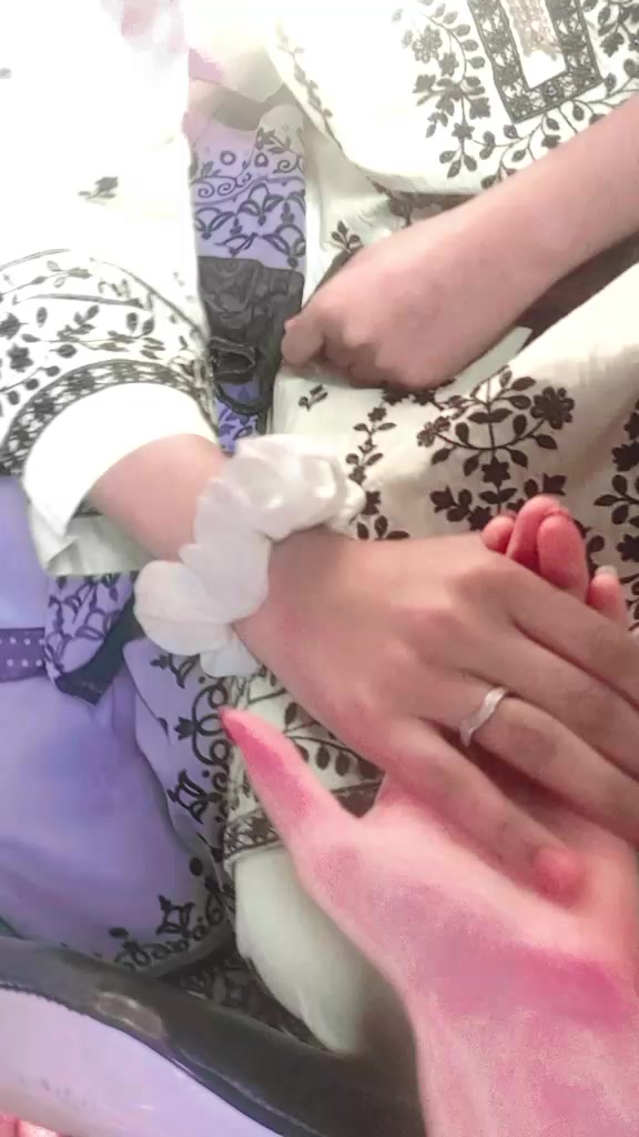 @&Ntilde;&Atilde;❀❀ احسن کی بیگم ہوں ❀❀