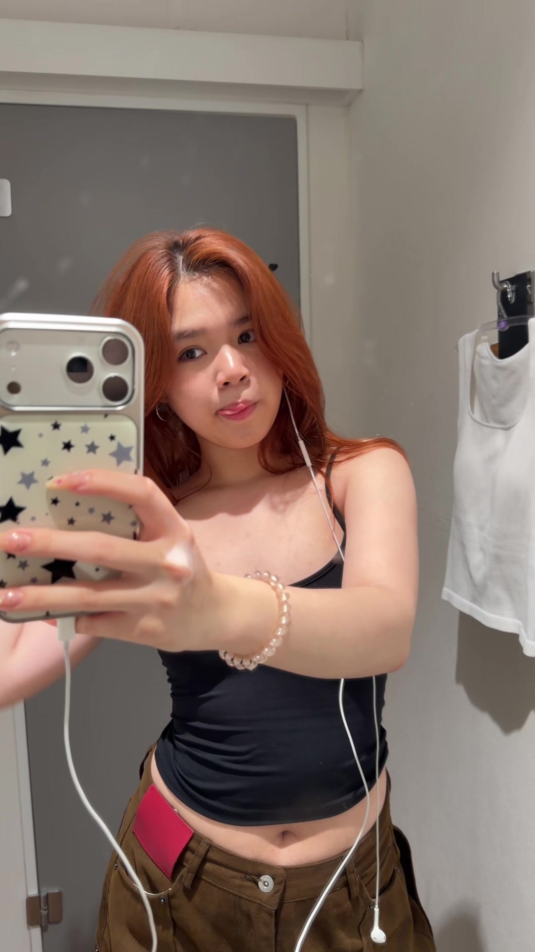 @vy