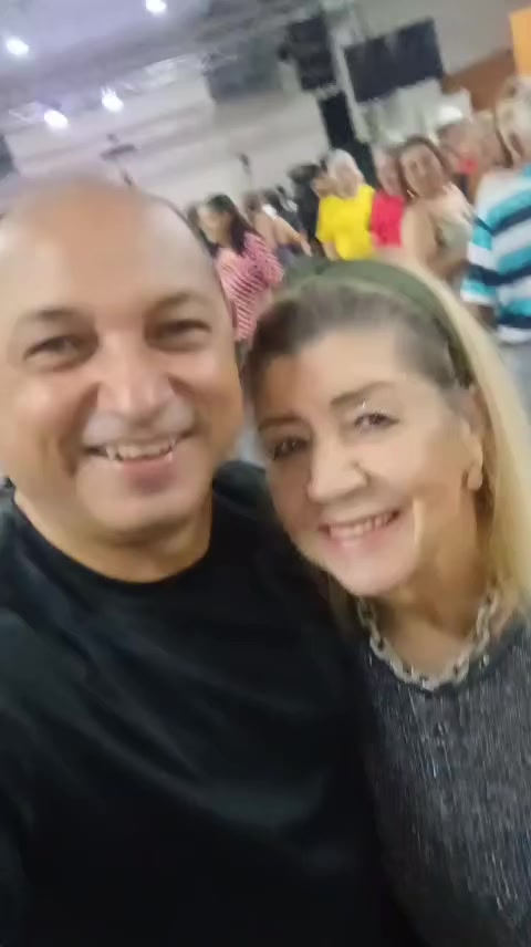 @Eliane