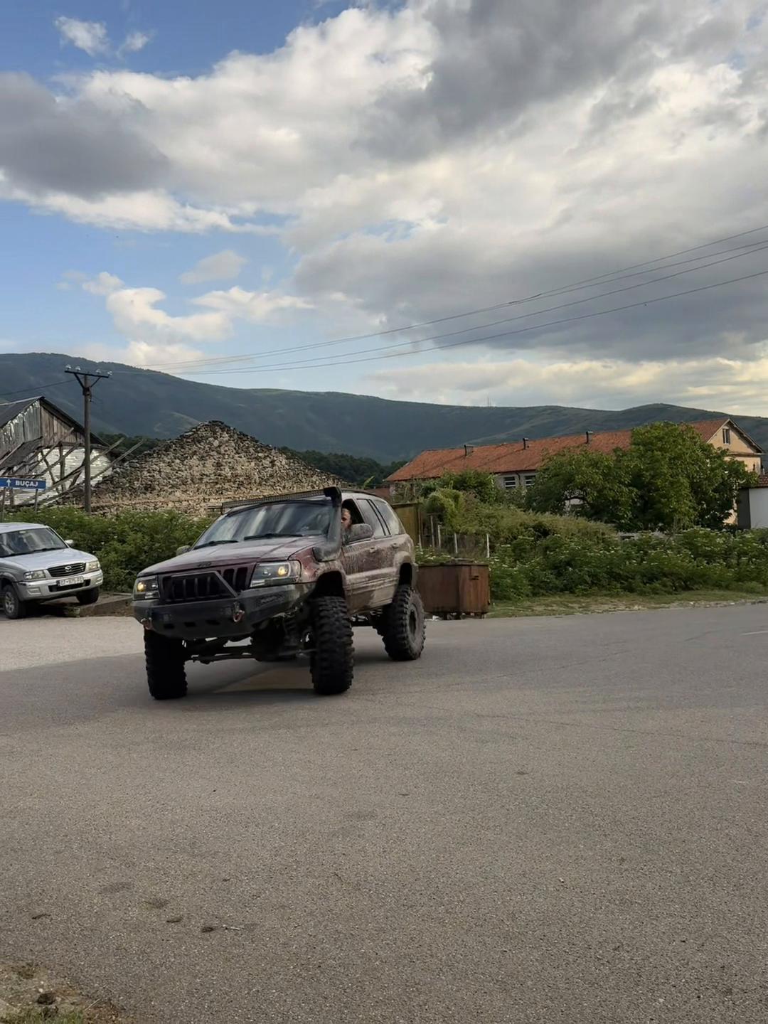 @Jeep Grand Cheroke 4.7V8