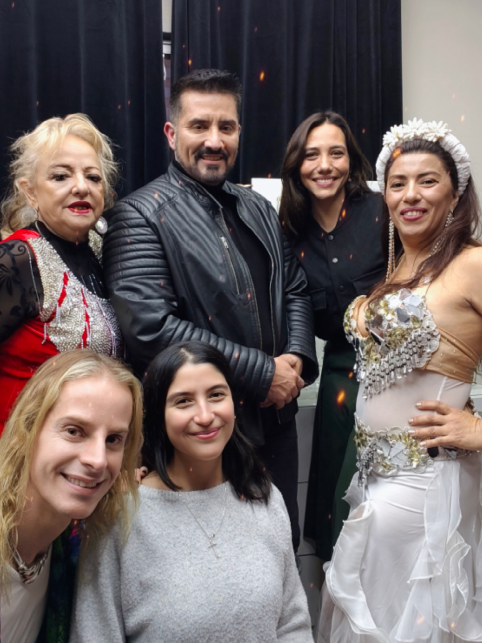 @Venus Johari / Danza &Aacute;rabe
