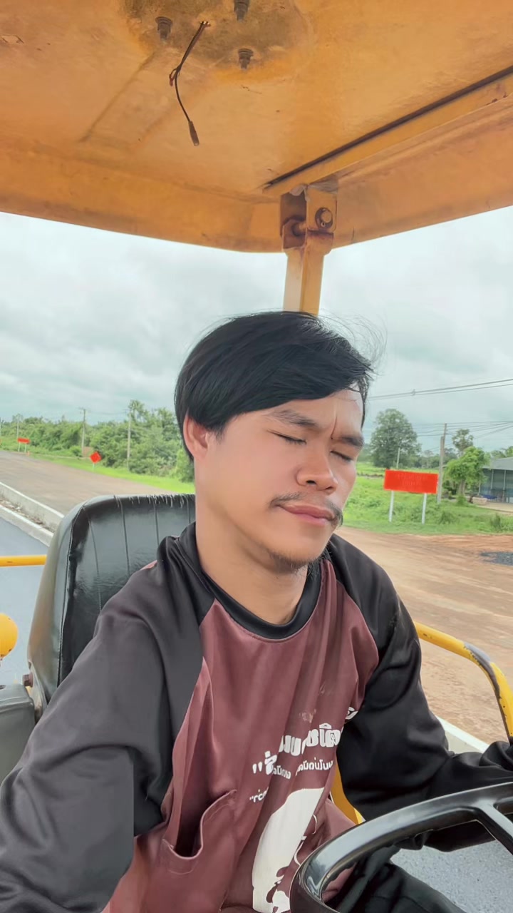 @วุฒิ ศราวุฒิ