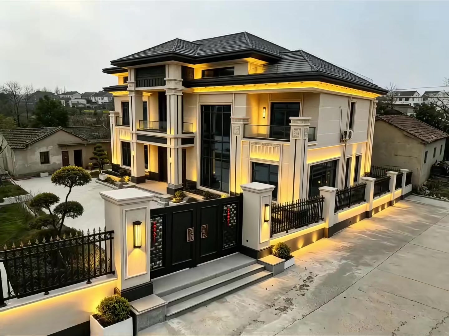 @Dream House