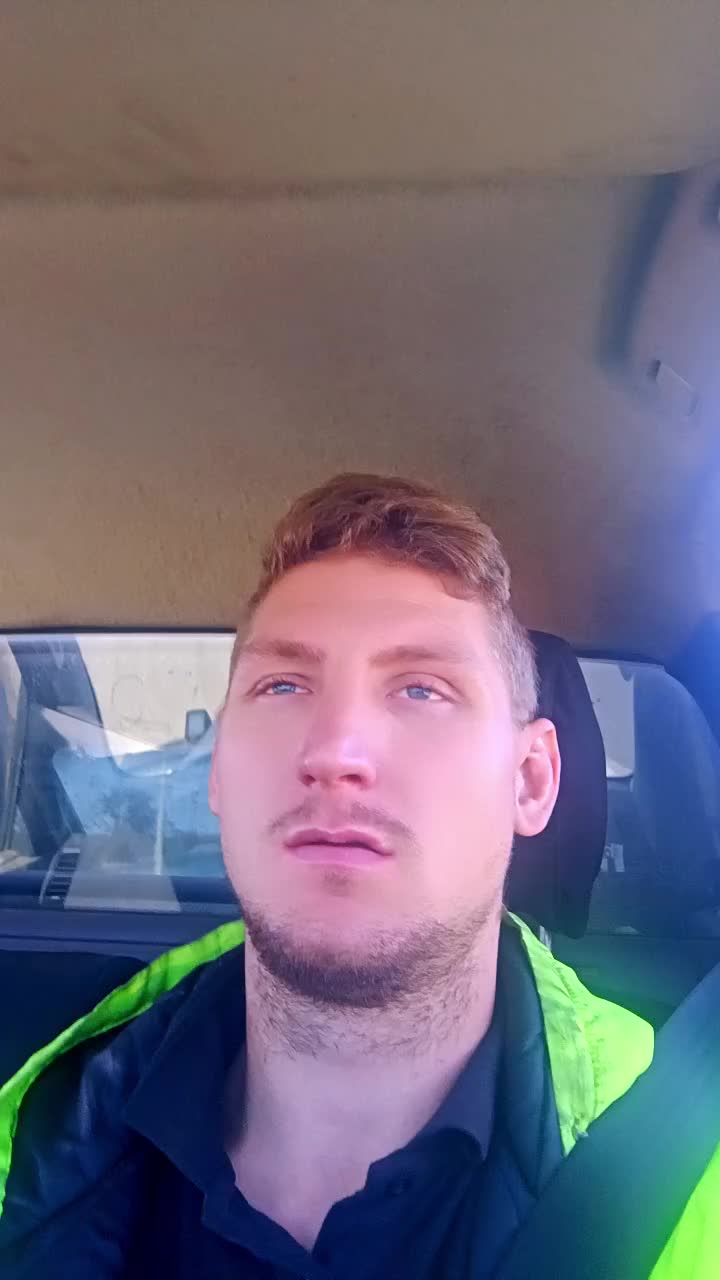 @Baas.fkn.van.die.plaas