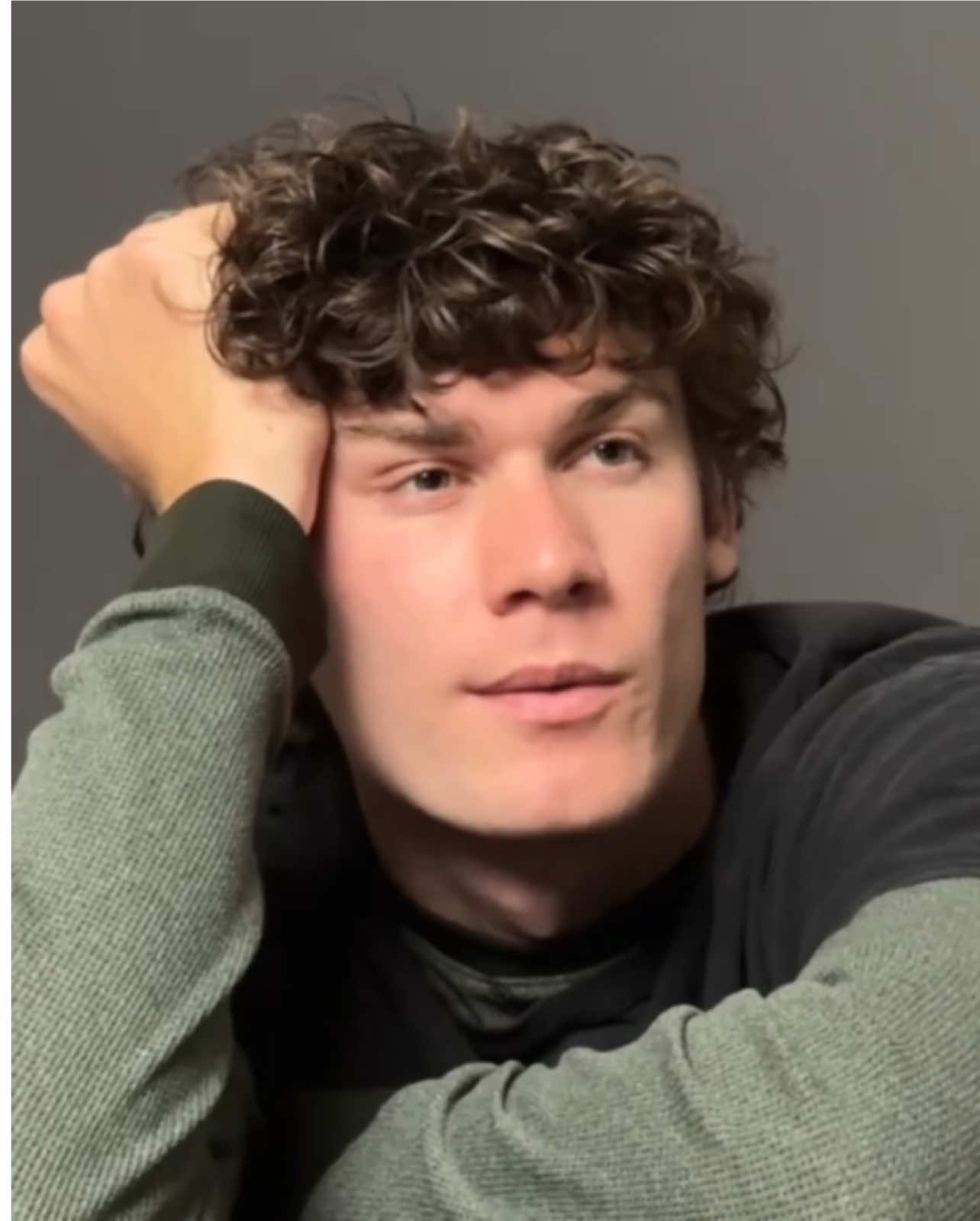 @𝐚𝐧𝐱.