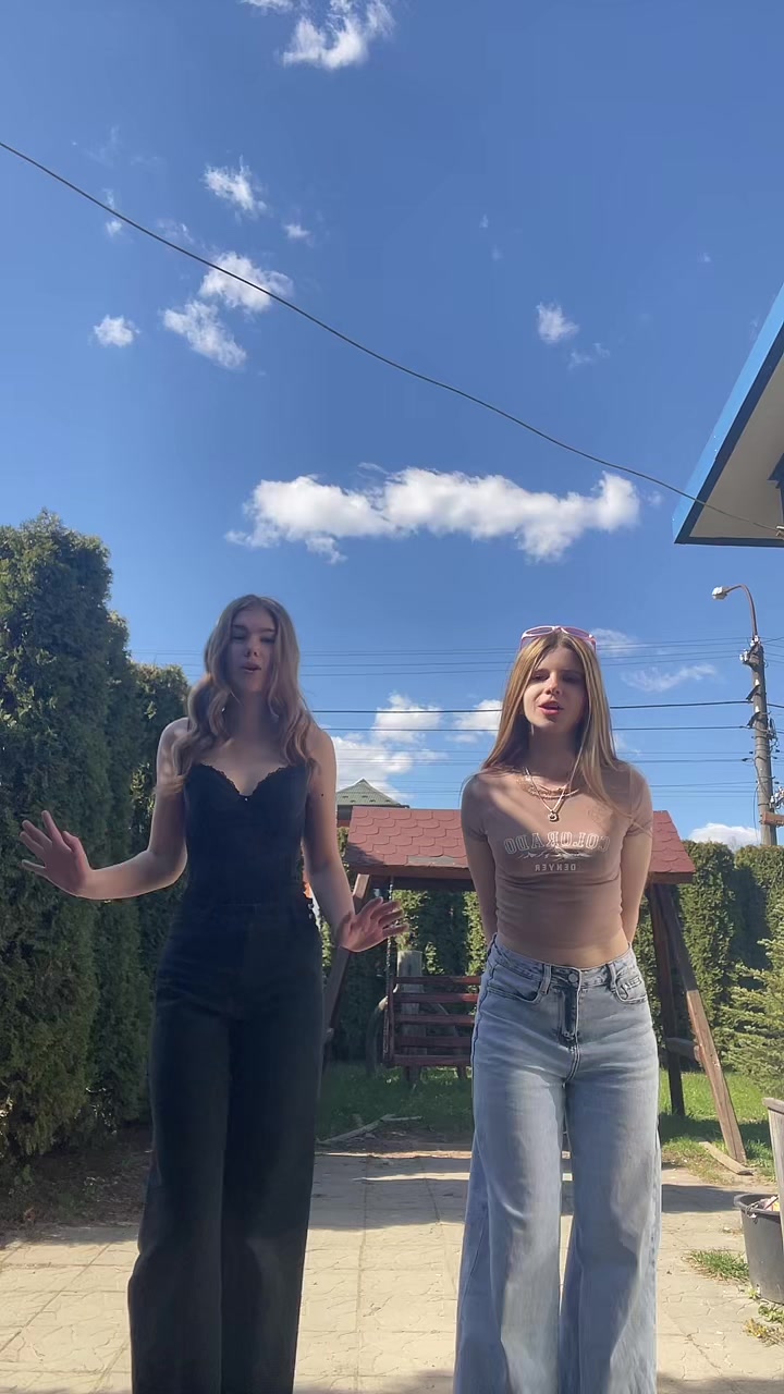 @льоля💋💋💋