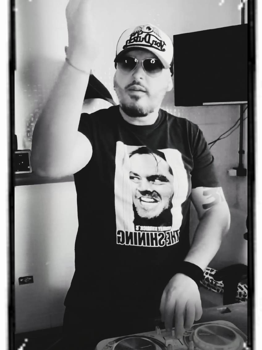 @NAFTALINA FM  &Eacute;  S&Oacute; SUCESSO !