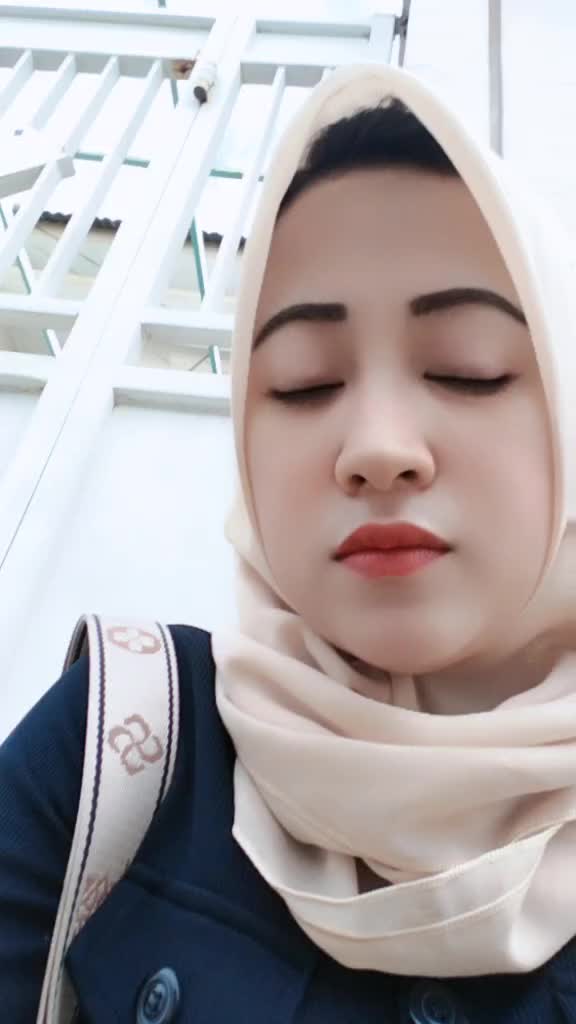 @Riyana ajha